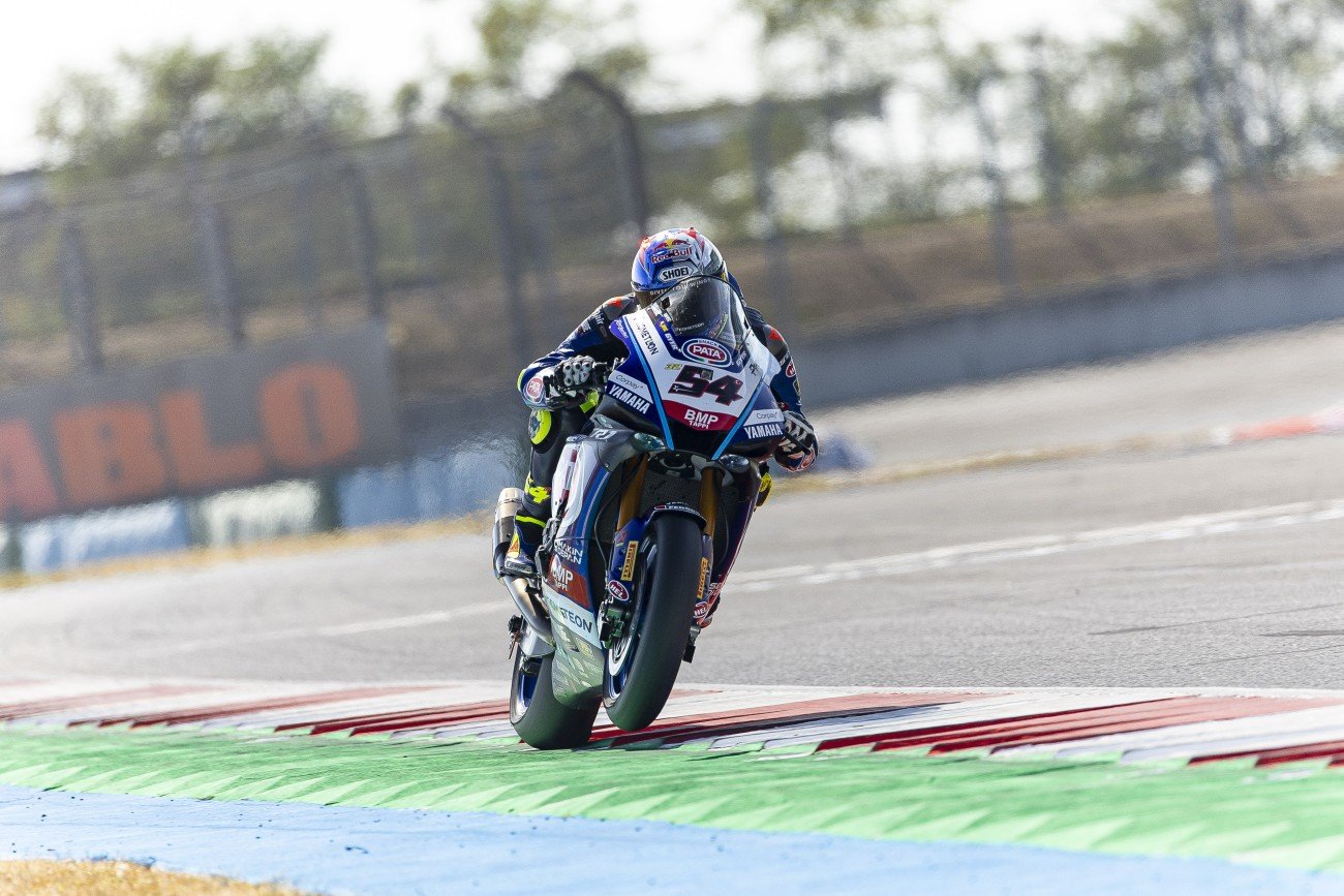 Pata Yamaha Prometeon WSBK Team recovers points in France 