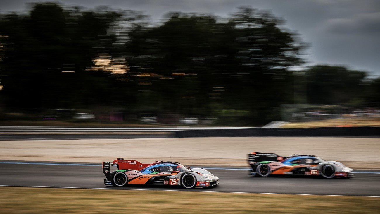 Sfortuna per Porsche alla 24 Ore di Le Mans del centenario 