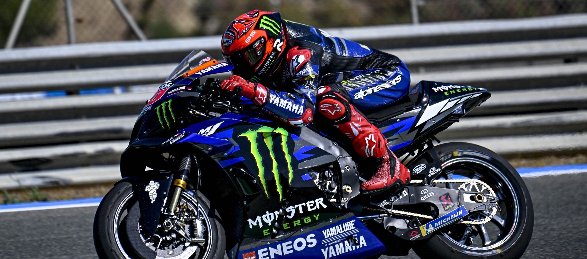 Valentino Rossi annunciato come Brand Ambassador Yamaha Motor Co., Ltd in un fine settimana sfortunato per Quartararo e Morbidelli. Il Team ieri ha sfruttato la giornata di test per provare nuove soluzioni ed elementi